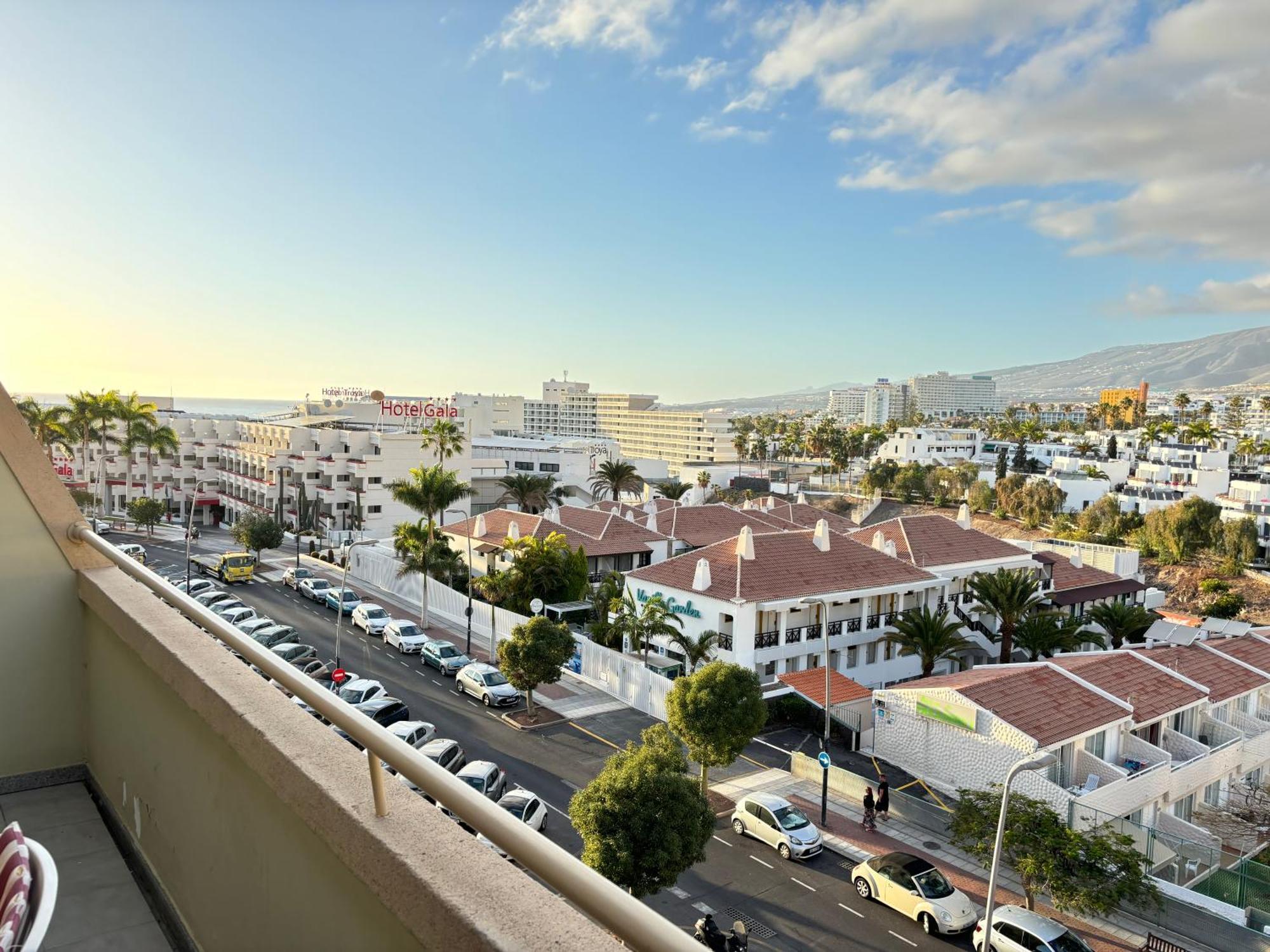 Comfortable Apartment In The Heart Of Las Americas Playa de las Americas  Exterior photo